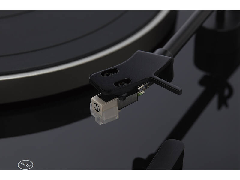 Aiwa APX-680BT Zwart